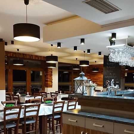 Vila Helena - Apartman Helena 16 鲁容贝罗克 外观 照片